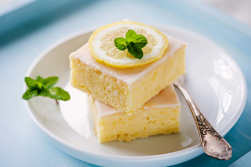 Blechkuchen mit Zitronenguss - Backen / Alle Rezepte / Rauchmühle/mehl