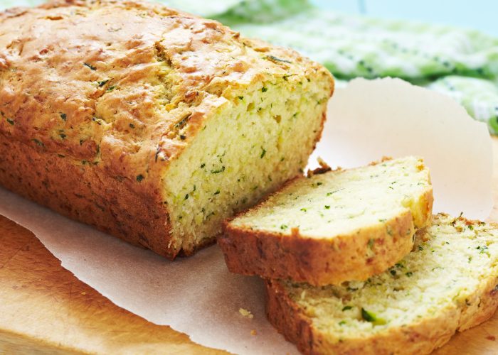 Brot mit Zucchini / zum Frühstück / Rauchmühle / Rauchmehl