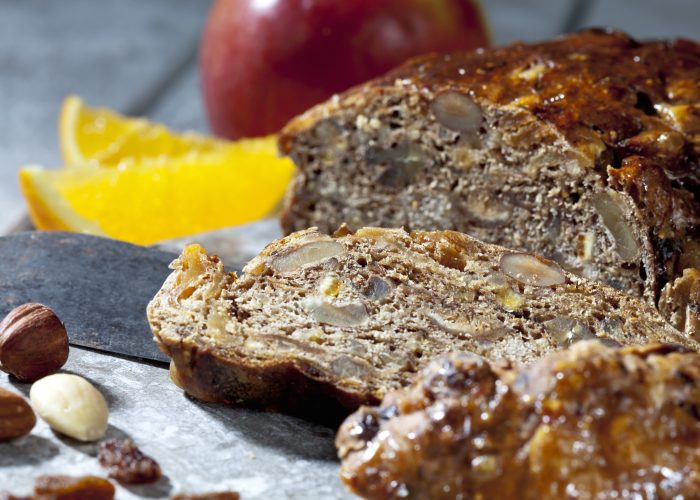 Früchtebrot mit Nüssen / geliebte Klassiker / Rauchmühle / Rauchmehl