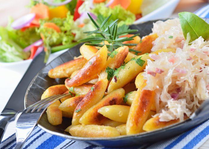 Kartoffelnudeln / passt gut zu Krautsalat / Rauchmühle / Rauchmehl