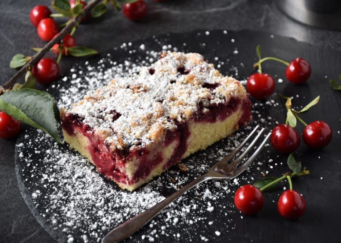 Kirsch-Streuselkuchen / mit Mohnfüllung / Rauchmühle / Rauchmehl
